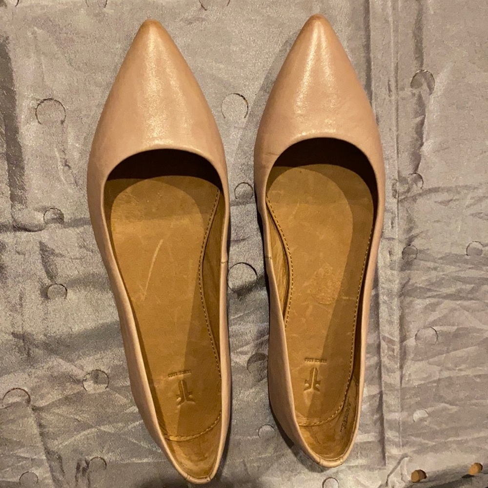 FRYE brand new flats